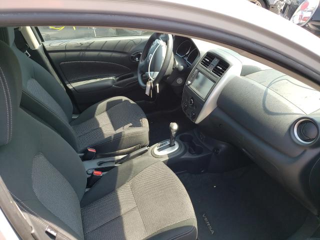 Photo 4 VIN: 3N1CN7AP1KL872358 - NISSAN VERSA S 