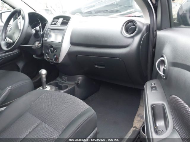 Photo 4 VIN: 3N1CN7AP1KL880430 - NISSAN VERSA 