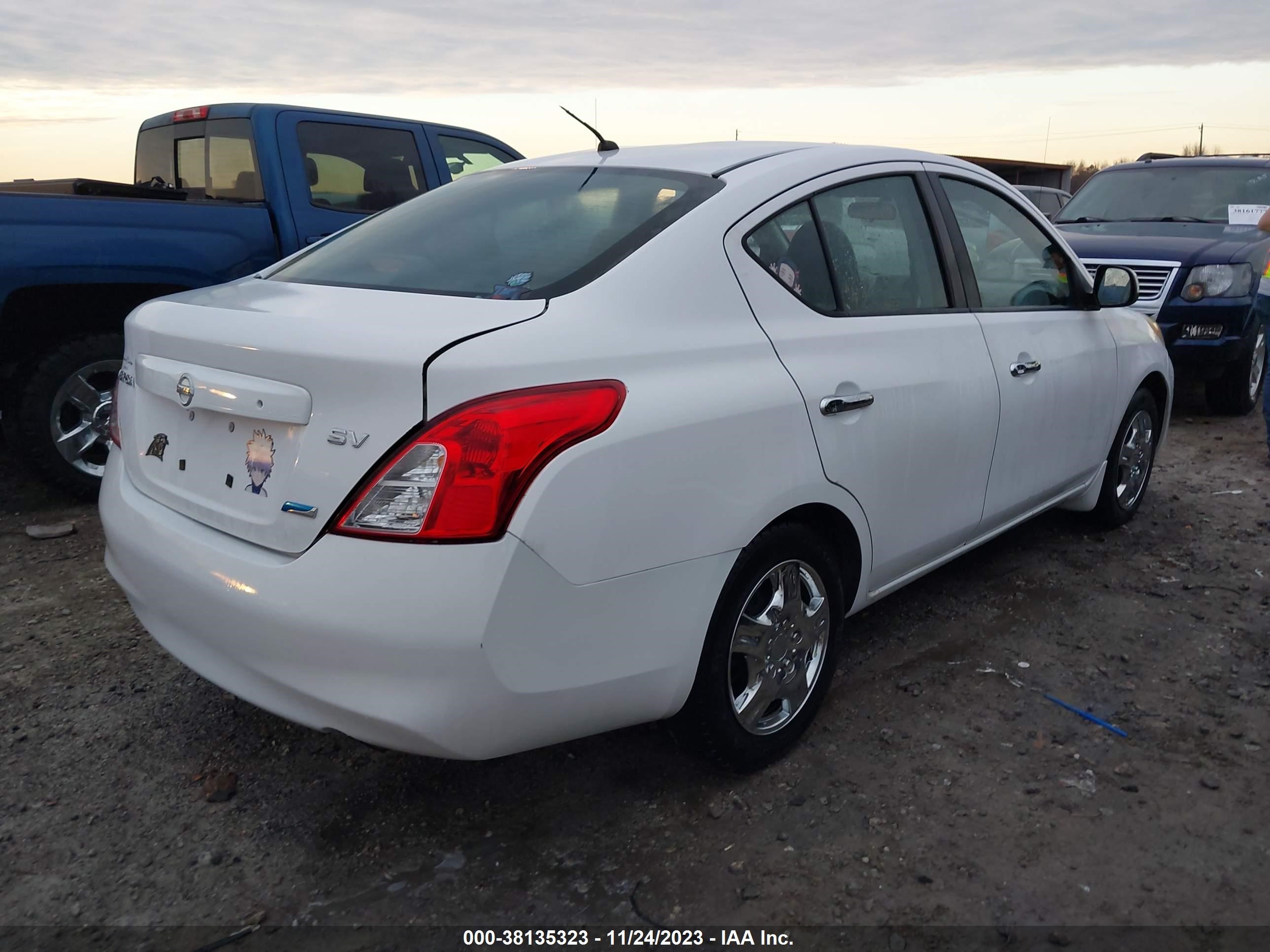 Photo 3 VIN: 3N1CN7AP2CL846062 - NISSAN VERSA 