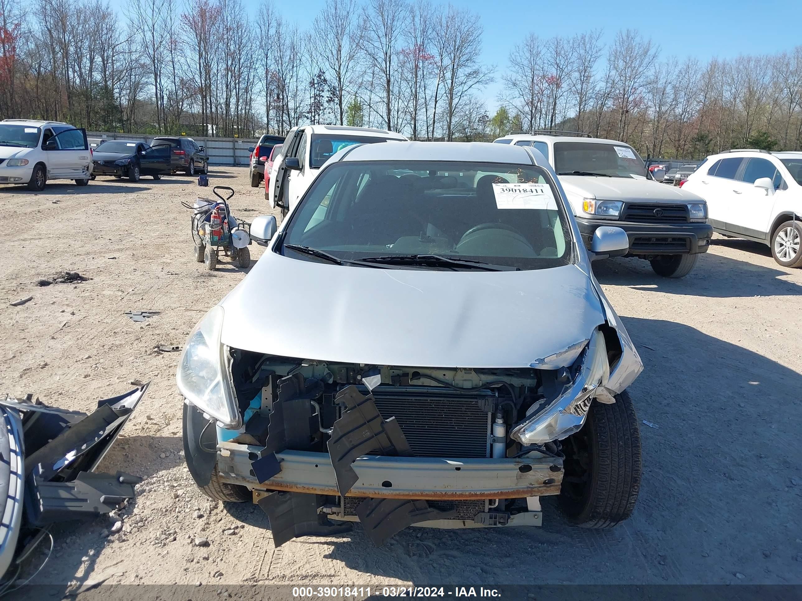 Photo 11 VIN: 3N1CN7AP2CL855568 - NISSAN VERSA 