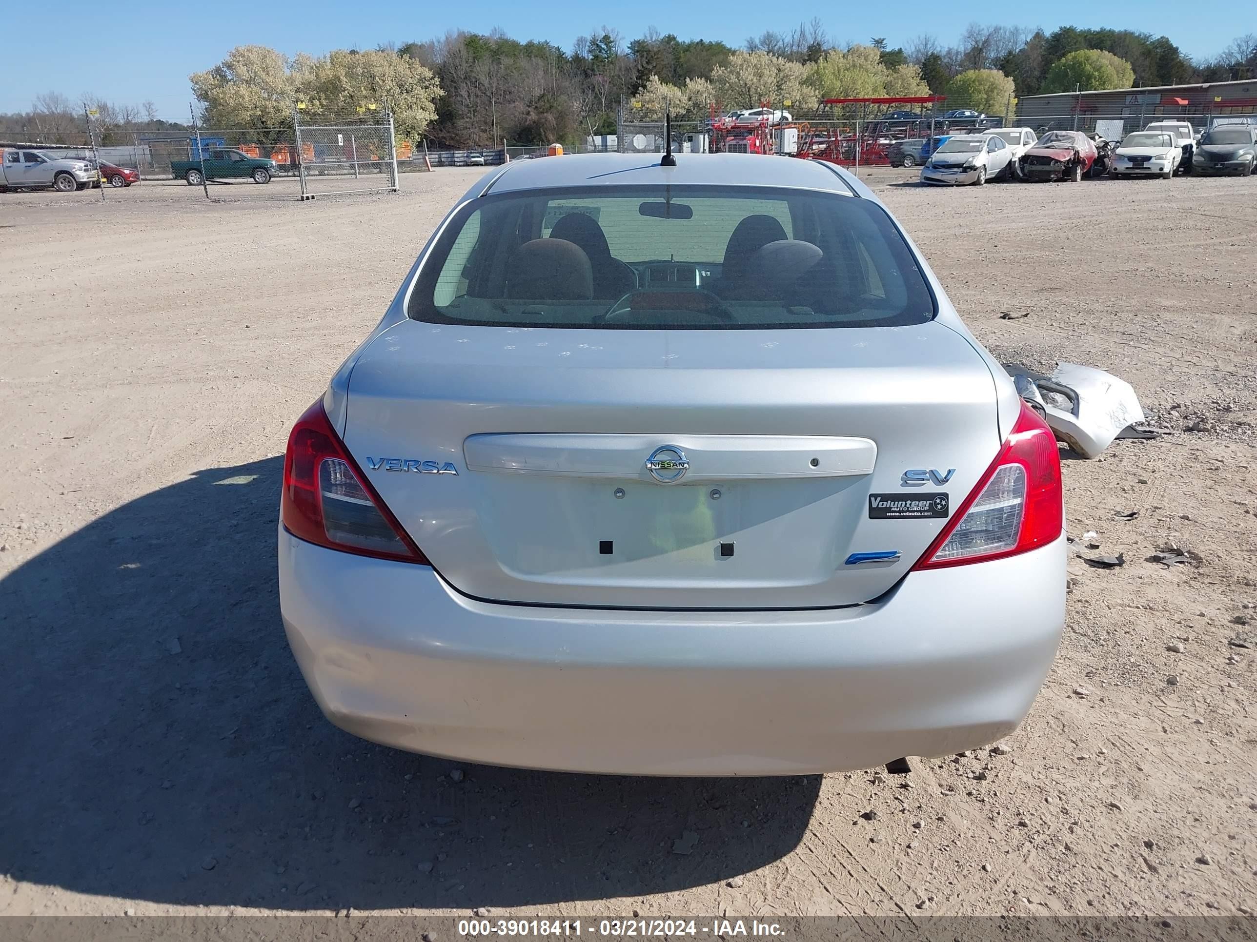 Photo 15 VIN: 3N1CN7AP2CL855568 - NISSAN VERSA 