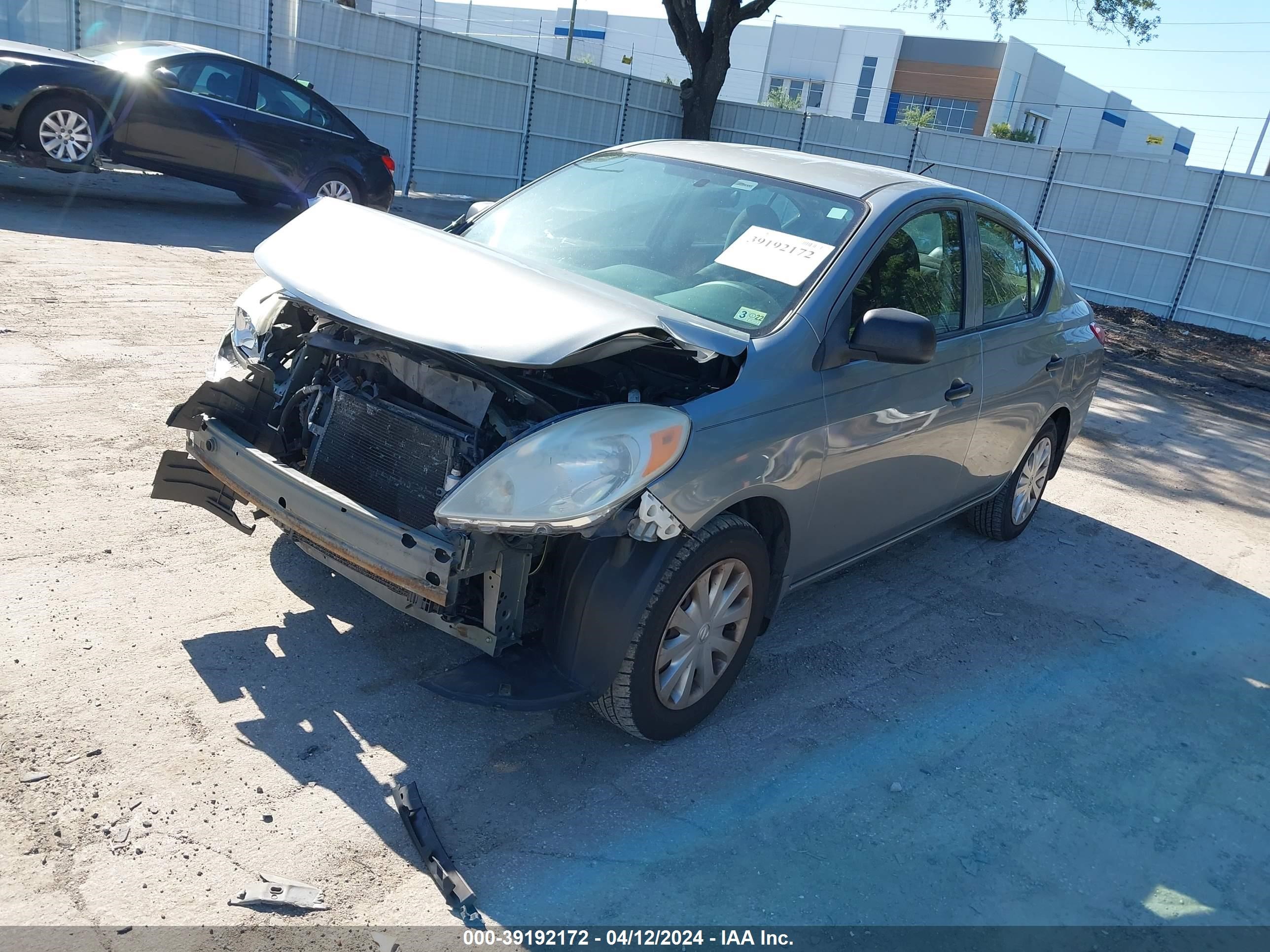 Photo 1 VIN: 3N1CN7AP2CL890112 - NISSAN VERSA 