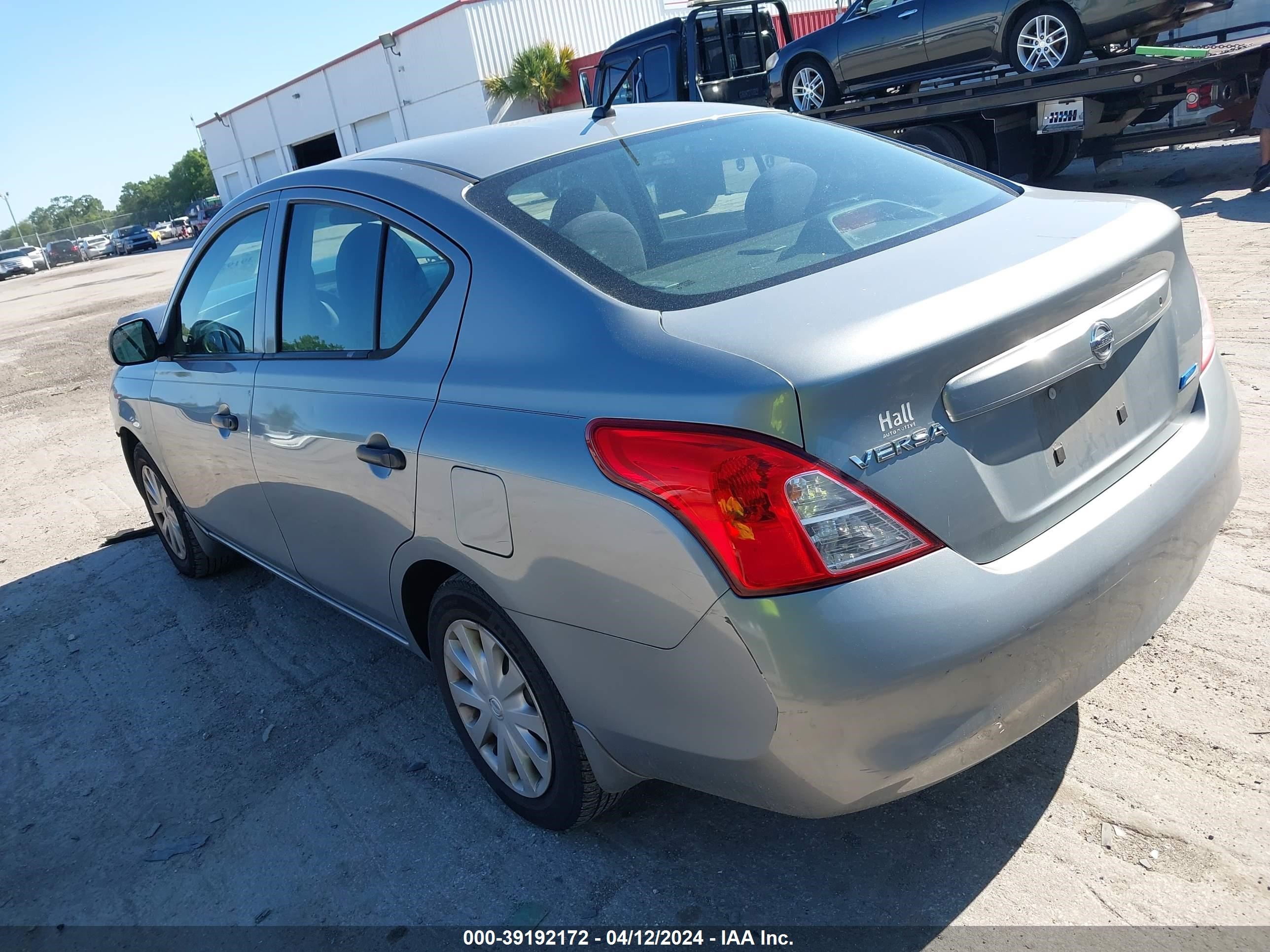 Photo 2 VIN: 3N1CN7AP2CL890112 - NISSAN VERSA 