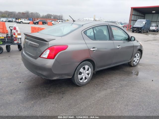 Photo 3 VIN: 3N1CN7AP2DL843695 - NISSAN VERSA 