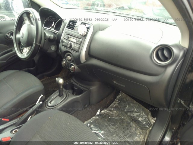 Photo 4 VIN: 3N1CN7AP2DL853627 - NISSAN VERSA 