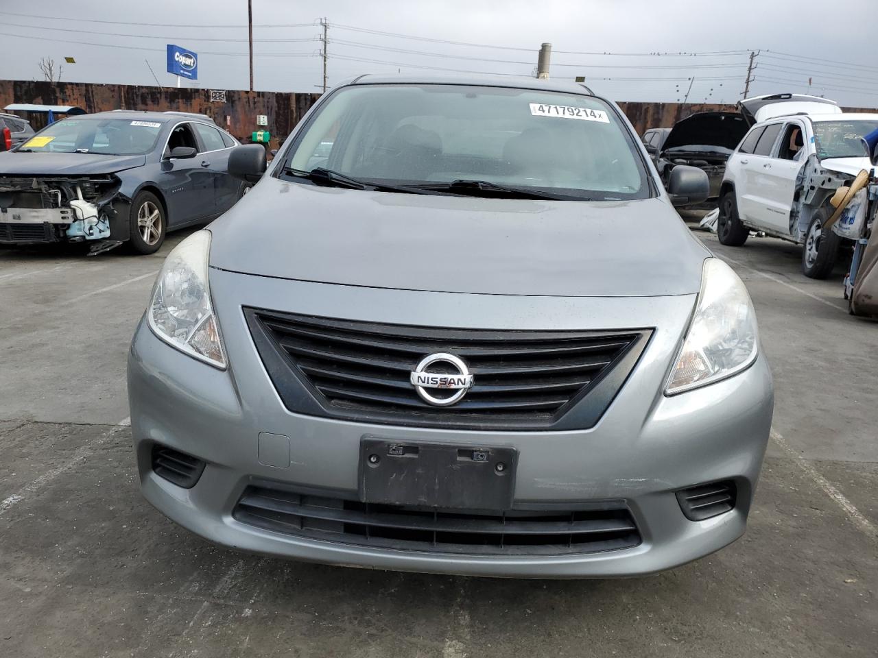 Photo 4 VIN: 3N1CN7AP2EL816756 - NISSAN VERSA 