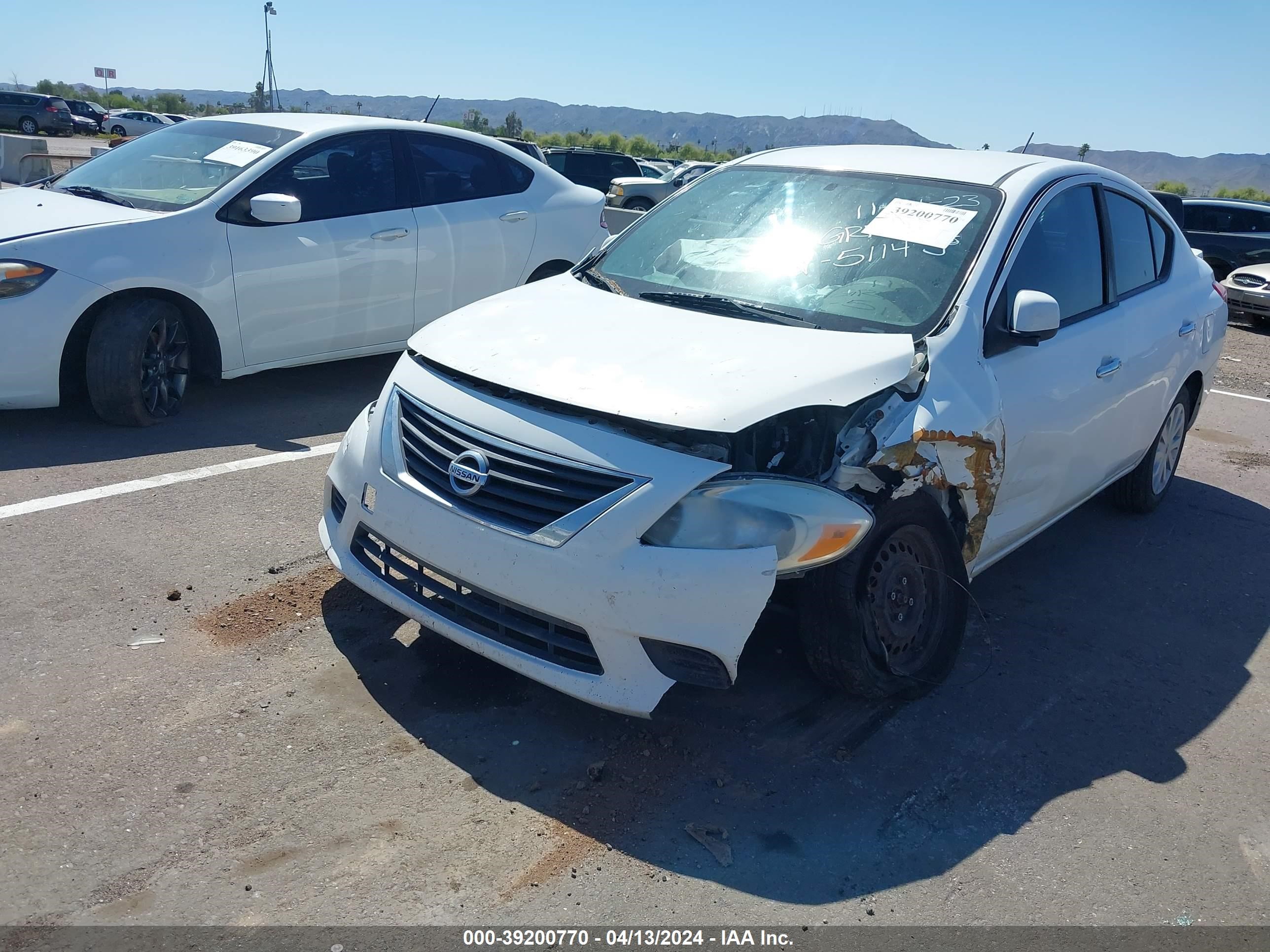 Photo 1 VIN: 3N1CN7AP2EL835114 - NISSAN VERSA 