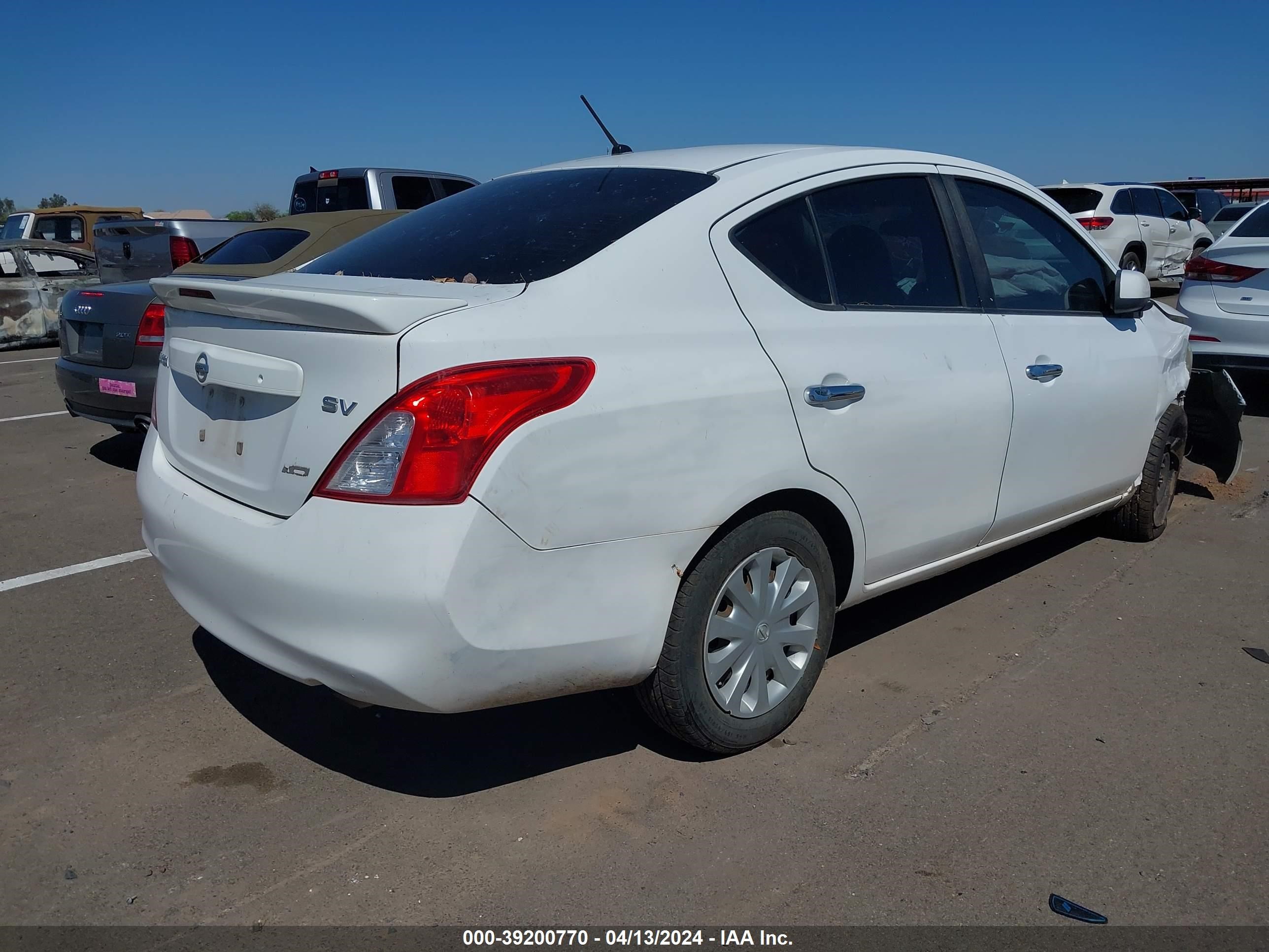 Photo 3 VIN: 3N1CN7AP2EL835114 - NISSAN VERSA 