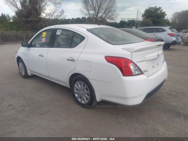 Photo 2 VIN: 3N1CN7AP2FL813180 - NISSAN VERSA 