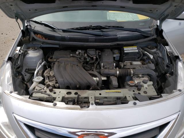 Photo 6 VIN: 3N1CN7AP2FL841674 - NISSAN VERSA S 