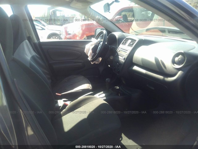 Photo 4 VIN: 3N1CN7AP2FL860127 - NISSAN VERSA 