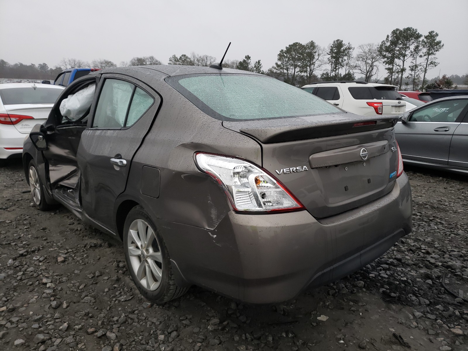 Photo 2 VIN: 3N1CN7AP2FL885657 - NISSAN VERSA S 