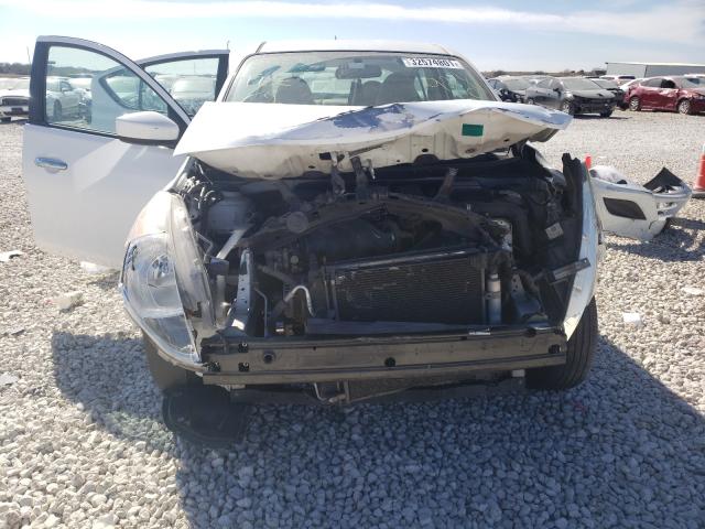 Photo 8 VIN: 3N1CN7AP2FL927504 - NISSAN VERSA S 