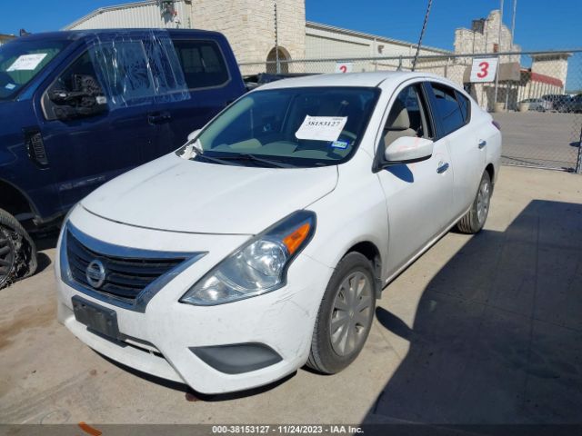 Photo 1 VIN: 3N1CN7AP2FL950698 - NISSAN VERSA 