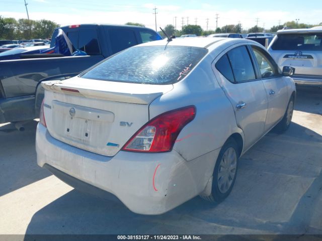 Photo 3 VIN: 3N1CN7AP2FL950698 - NISSAN VERSA 