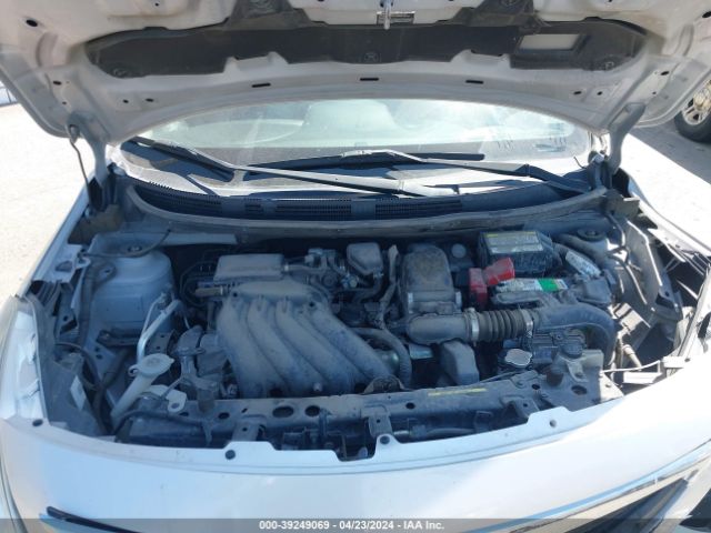 Photo 9 VIN: 3N1CN7AP2FL953715 - NISSAN VERSA 