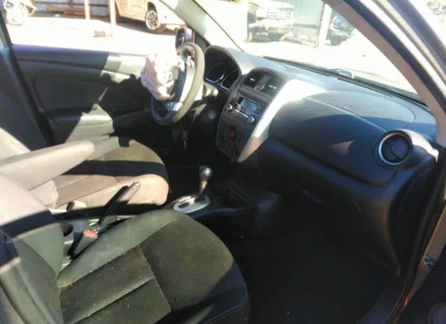 Photo 4 VIN: 3N1CN7AP2GL807820 - NISSAN VERSA 