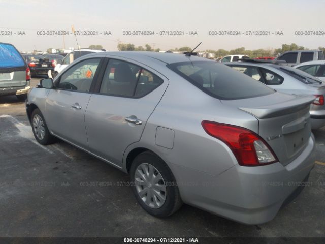 Photo 2 VIN: 3N1CN7AP2GL897728 - NISSAN VERSA 