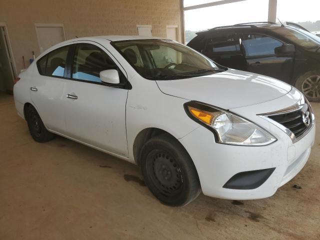 Photo 3 VIN: 3N1CN7AP2HK422135 - NISSAN VERSA S 