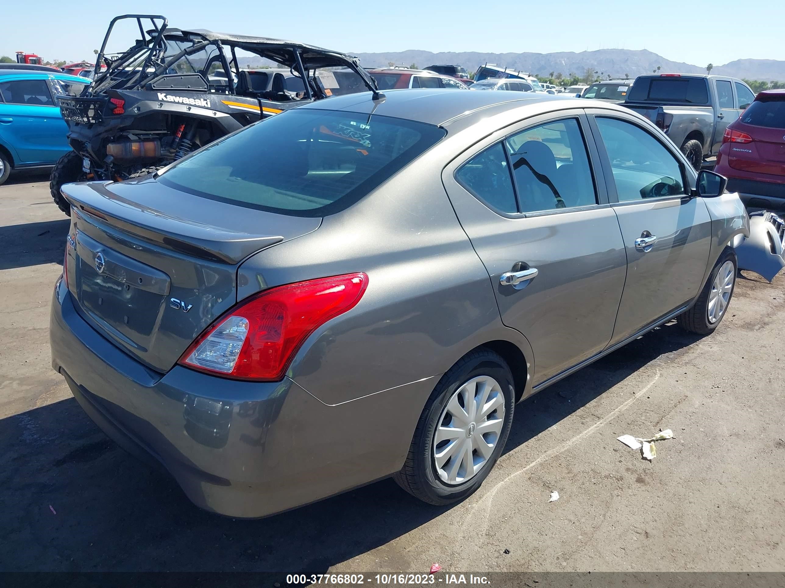 Photo 3 VIN: 3N1CN7AP2HL805048 - NISSAN VERSA 