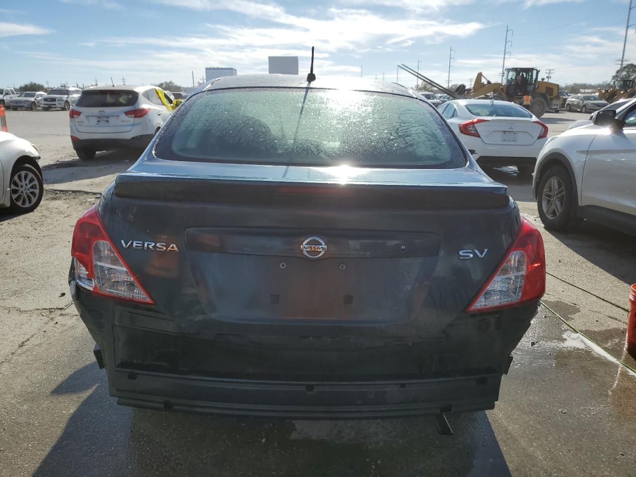 Photo 5 VIN: 3N1CN7AP2HL806555 - NISSAN VERSA 