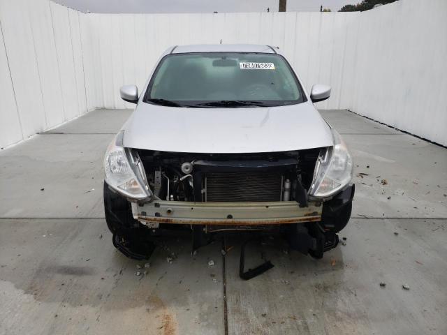 Photo 4 VIN: 3N1CN7AP2HL812808 - NISSAN VERSA 