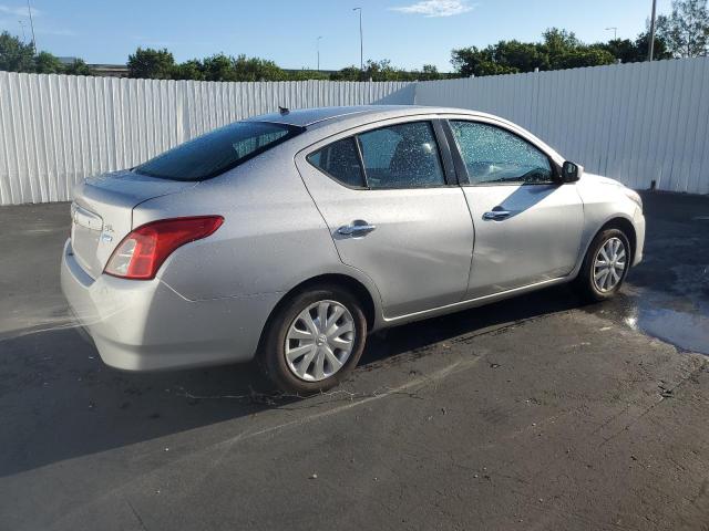 Photo 2 VIN: 3N1CN7AP2HL860079 - NISSAN VERSA S 