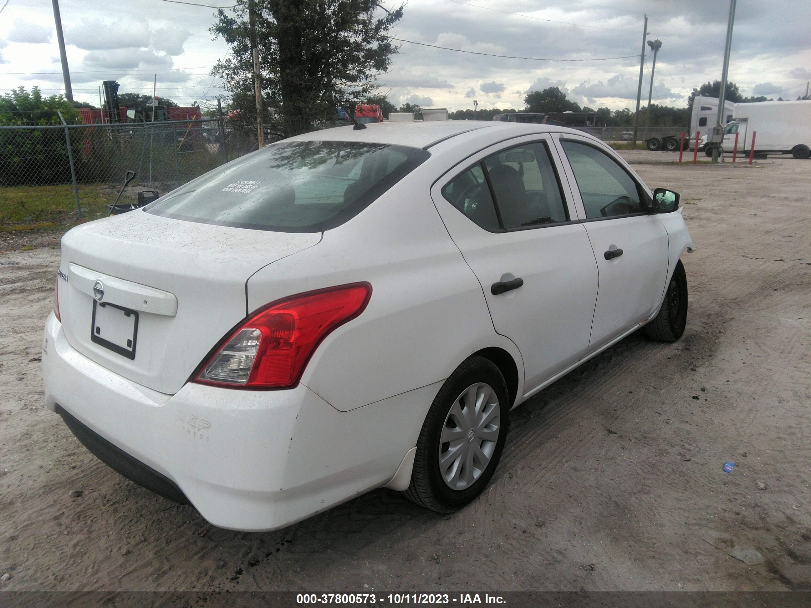 Photo 3 VIN: 3N1CN7AP2HL865346 - NISSAN VERSA 