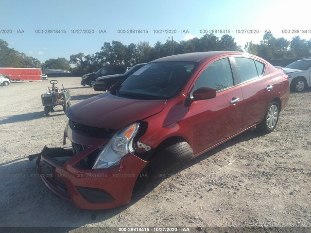 Photo 1 VIN: 3N1CN7AP2JL800390 - NISSAN VERSA SEDAN 