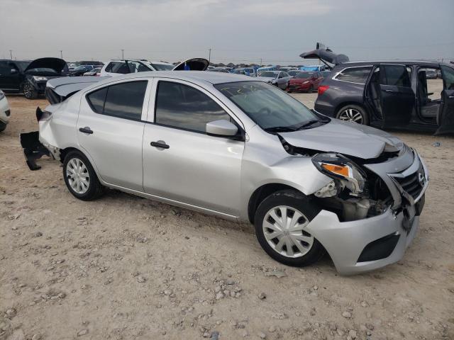 Photo 3 VIN: 3N1CN7AP2JL802642 - NISSAN VERSA SEDAN 