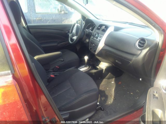 Photo 4 VIN: 3N1CN7AP2JL803452 - NISSAN VERSA SEDAN 