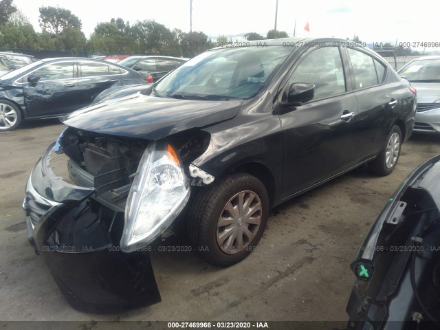 Photo 1 VIN: 3N1CN7AP2JL808425 - NISSAN VERSA SEDAN 