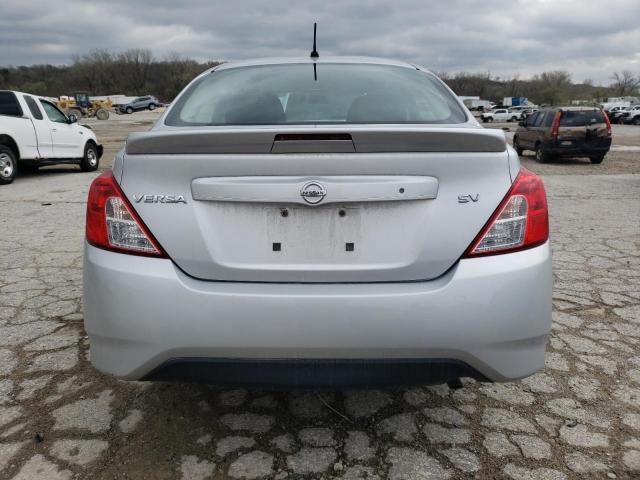 Photo 5 VIN: 3N1CN7AP2JL809042 - NISSAN VERSA 