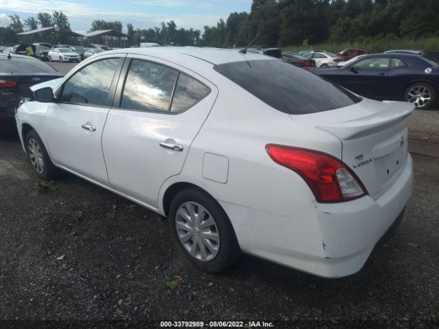 Photo 2 VIN: 3N1CN7AP2JL810997 - NISSAN VERSA SEDAN 