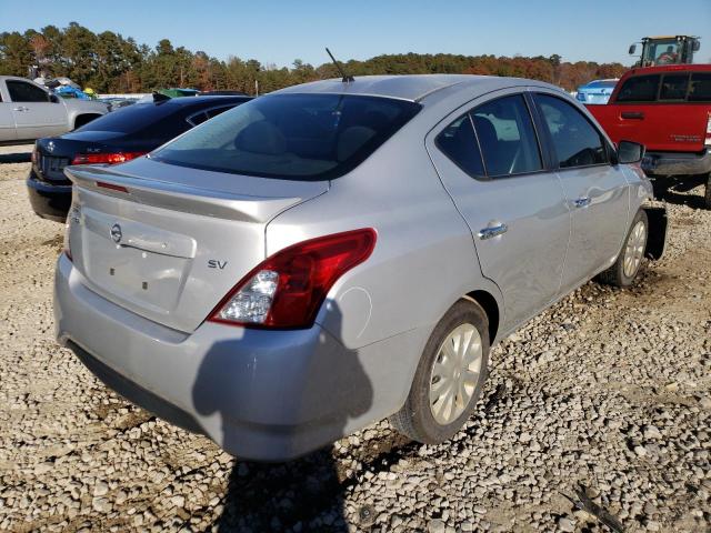 Photo 3 VIN: 3N1CN7AP2JL817979 - NISSAN VERSA S 