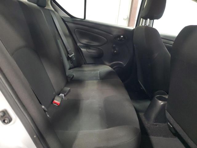 Photo 9 VIN: 3N1CN7AP2JL824124 - NISSAN VERSA S 