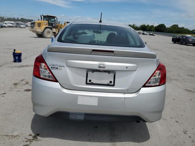 Photo 5 VIN: 3N1CN7AP2JL826374 - NISSAN VERSA 