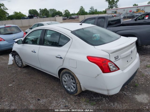 Photo 2 VIN: 3N1CN7AP2JL832160 - NISSAN VERSA 