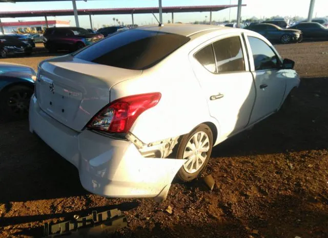 Photo 3 VIN: 3N1CN7AP2JL835219 - NISSAN VERSA SEDAN 