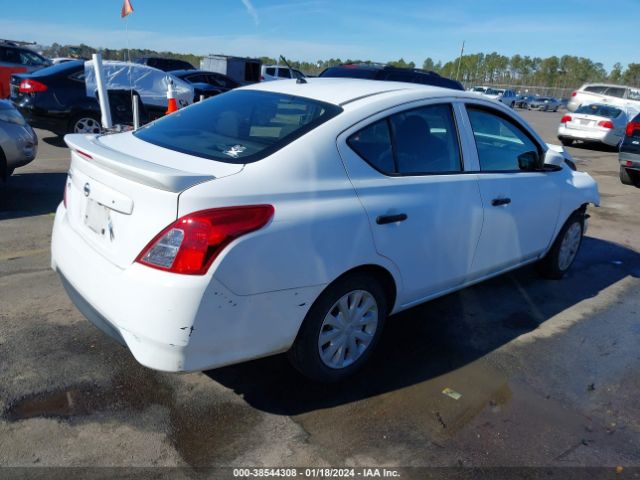 Photo 3 VIN: 3N1CN7AP2JL836029 - NISSAN VERSA 