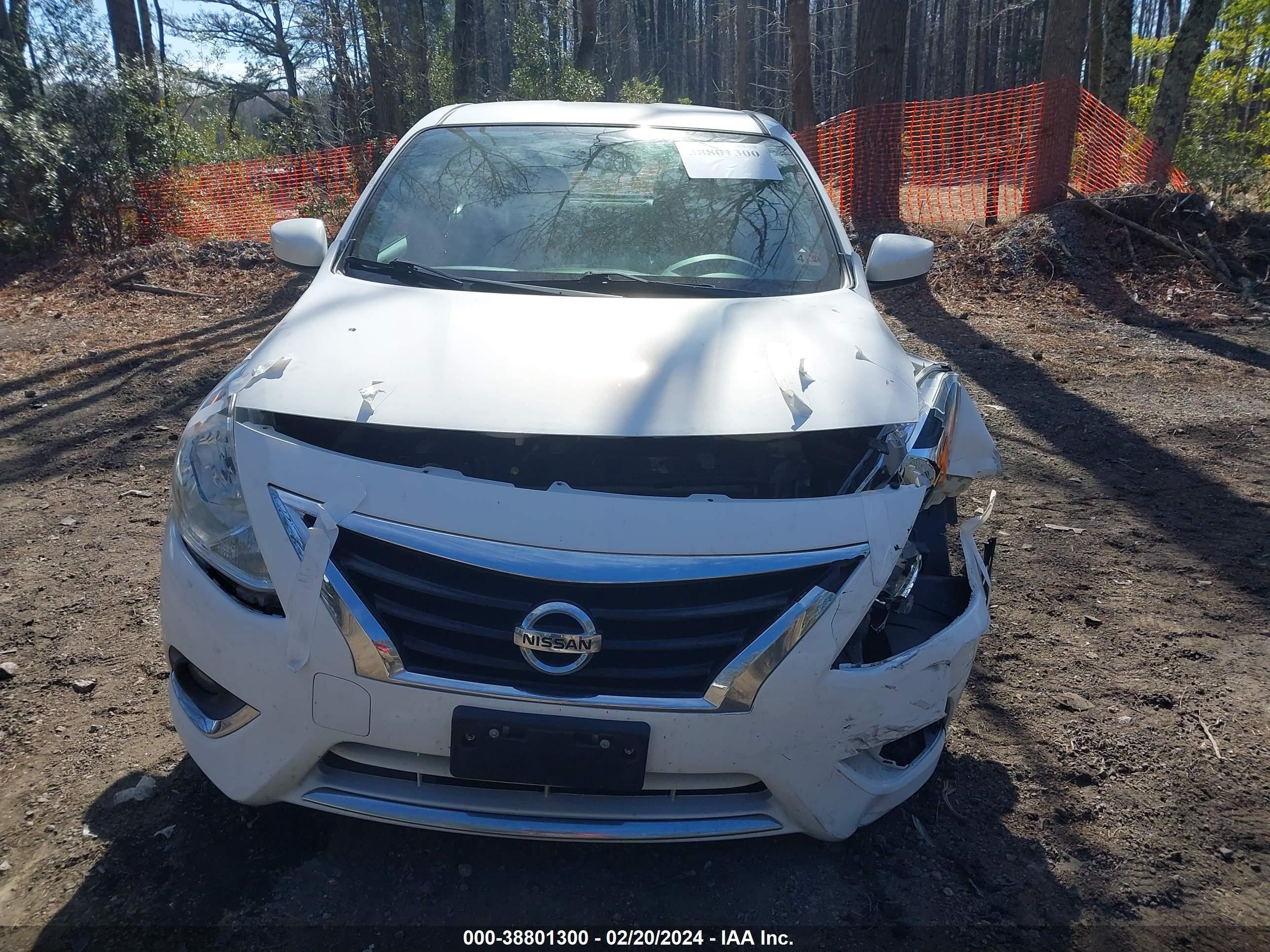 Photo 11 VIN: 3N1CN7AP2JL836600 - NISSAN VERSA 