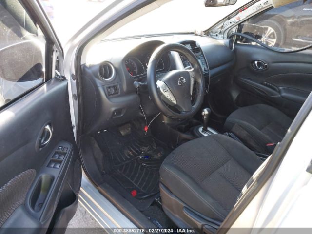 Photo 4 VIN: 3N1CN7AP2JL854658 - NISSAN VERSA 