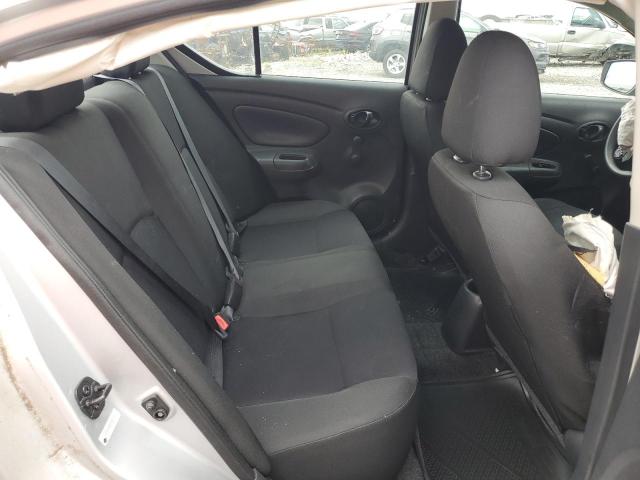 Photo 9 VIN: 3N1CN7AP2JL857110 - NISSAN VERSA S 