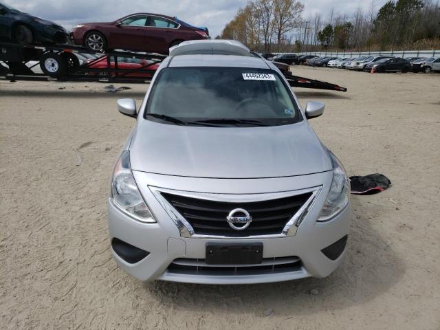 Photo 4 VIN: 3N1CN7AP2JL864459 - NISSAN VERSA S 