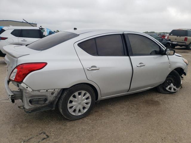 Photo 2 VIN: 3N1CN7AP2JL866809 - NISSAN VERSA 