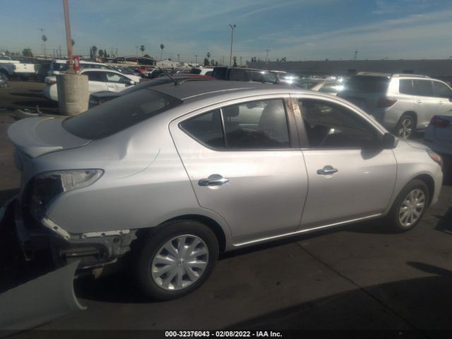 Photo 3 VIN: 3N1CN7AP2JL868608 - NISSAN VERSA SEDAN 