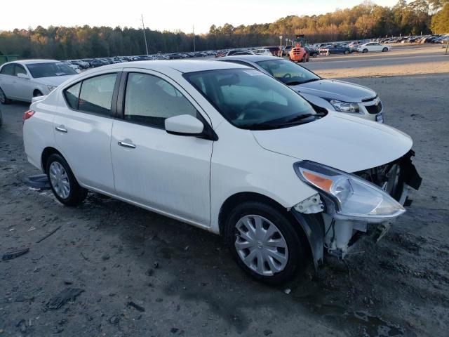 Photo 3 VIN: 3N1CN7AP2JL870102 - NISSAN VERSA S 