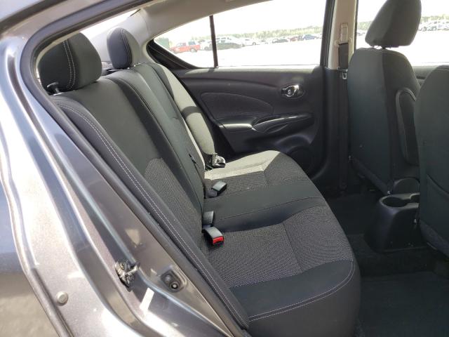 Photo 5 VIN: 3N1CN7AP2JL882668 - NISSAN VERSA S 