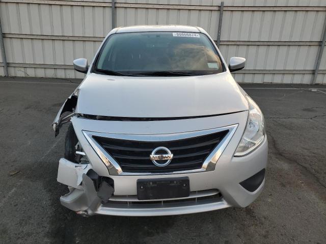 Photo 4 VIN: 3N1CN7AP2JL886316 - NISSAN VERSA S 