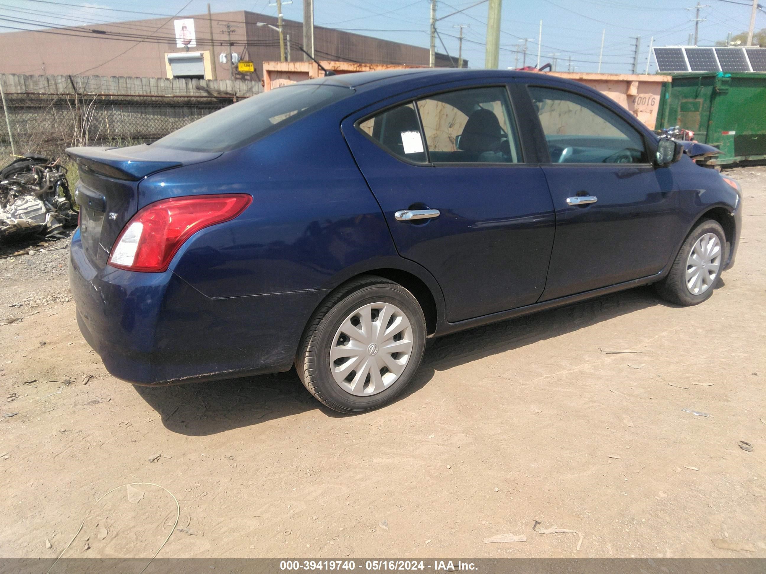 Photo 3 VIN: 3N1CN7AP2KL801234 - NISSAN VERSA 